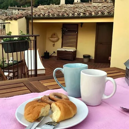 Apartament Con Terrazza Su Palazzo Dei Consoli Gubbio